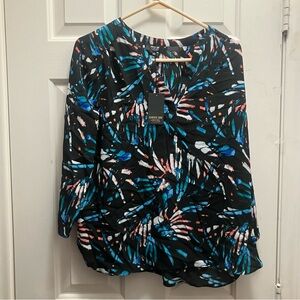 Curves 360 By NYDJ, size Small Multicolor Blouse With Abstract Floral Design NWT